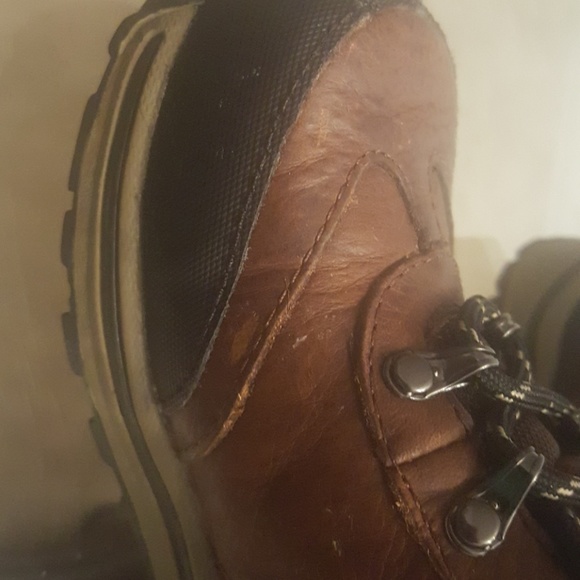 Toddler Timberland Boots - Picture 3 of 6